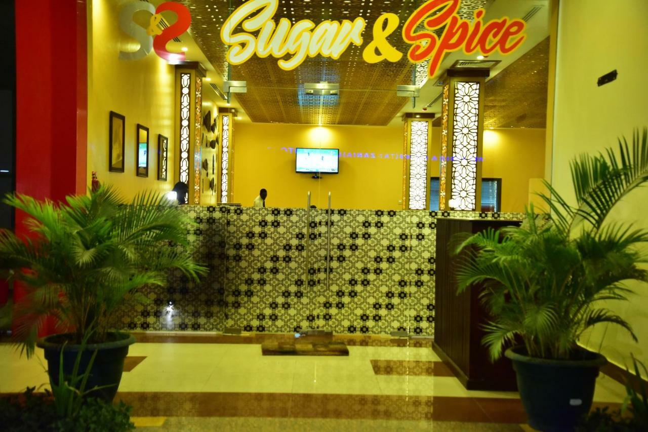 فندق Blue Sapphire 4*